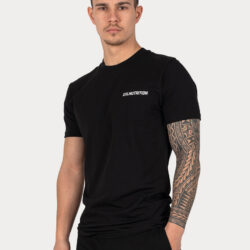 Essential Fitted T-Shirt - Black - XL