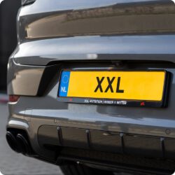 XXL Nutrition Kentekenplaathouder - Bigger = Better